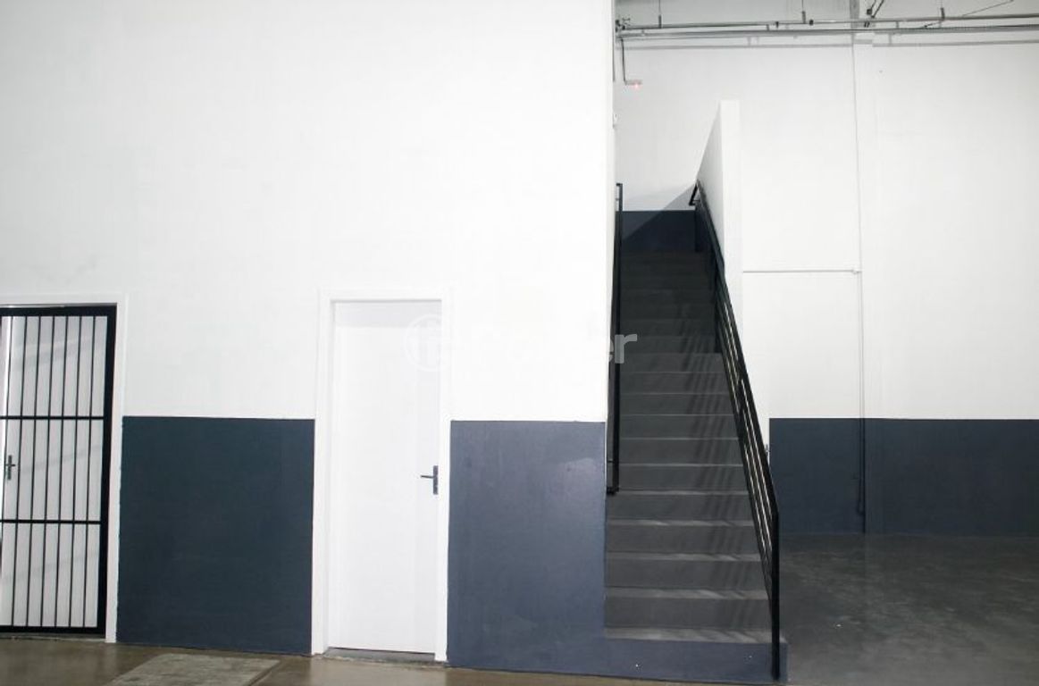 galpao deposito pavilhao para comprar em Ernesto Neugebauer, 1804 - foto 7