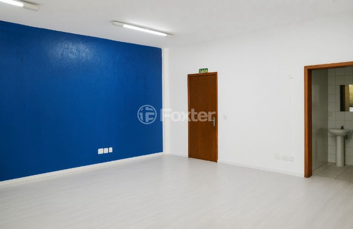 galpao deposito pavilhao para comprar em Ernesto Neugebauer, 1804 - foto 9