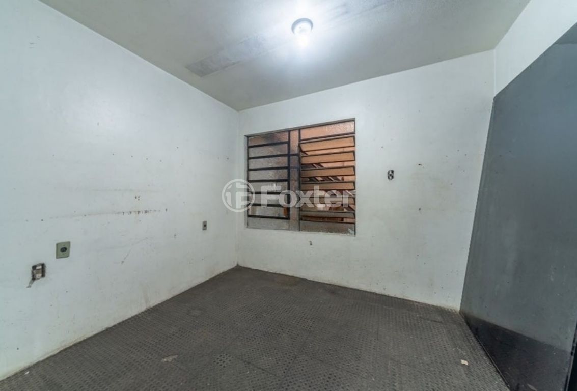 Prédio para comprar em Doutor Ramiro D'Ávila, 126 - foto 4