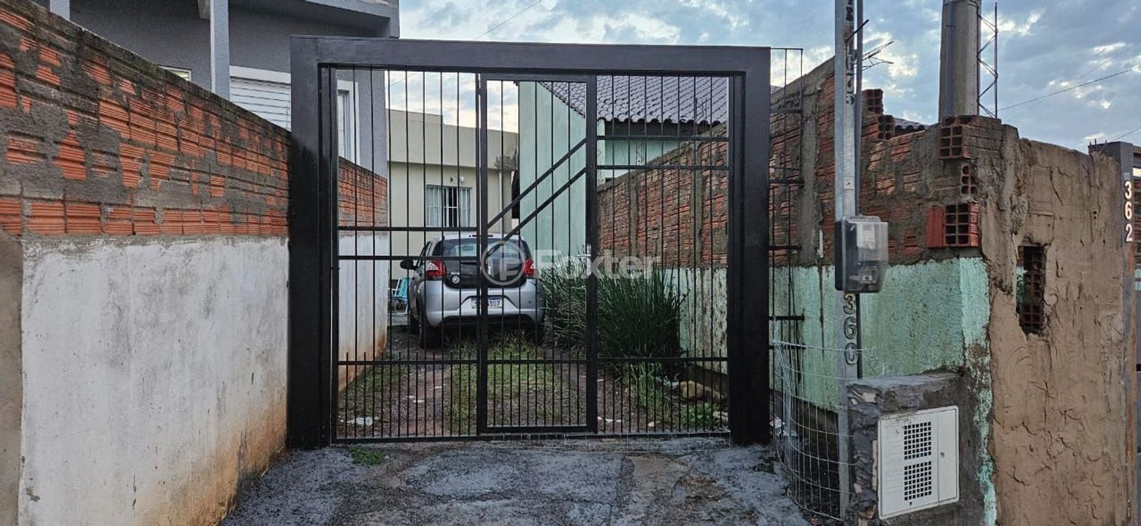 casa sobrado para comprar em Cento e Quarenta e Quatro, 360 - foto 17