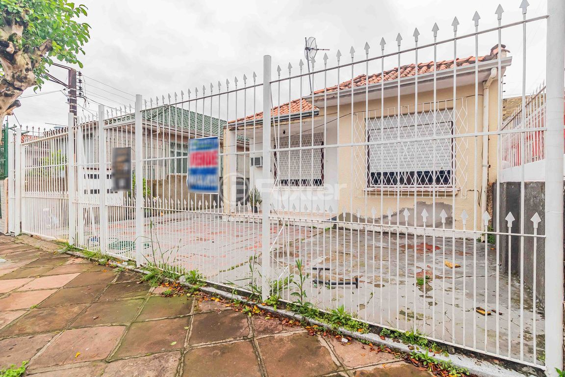 casa sobrado para comprar em Nehita Martins Ramos, 67 - foto 59