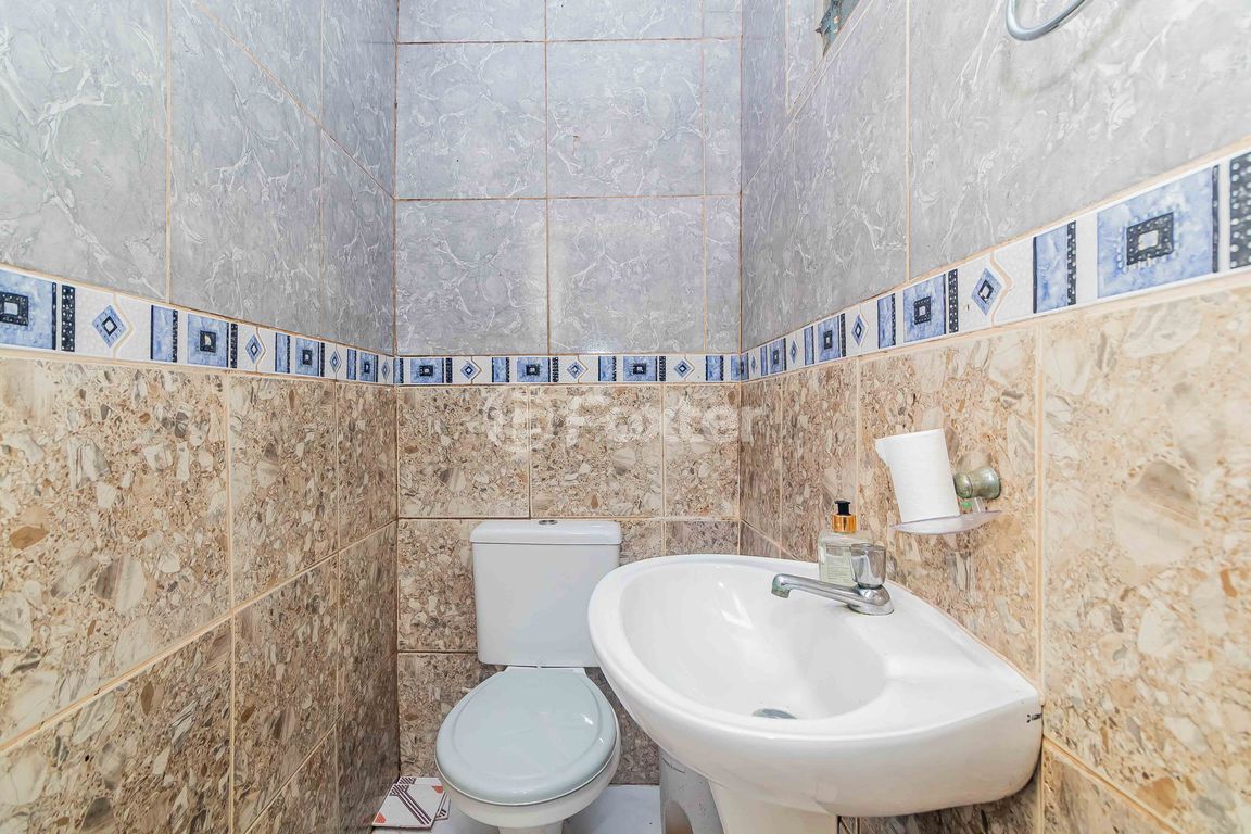 casa sobrado para comprar em Nehita Martins Ramos, 67 - foto 52