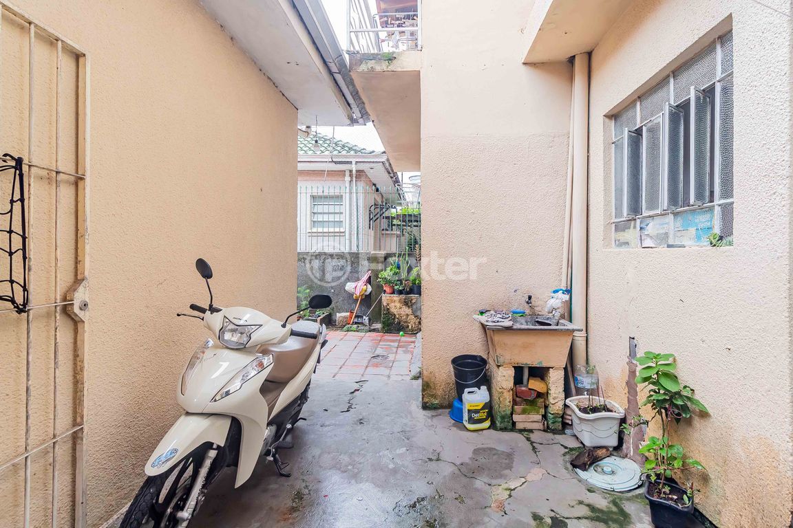 casa sobrado para comprar em Nehita Martins Ramos, 67 - foto 23
