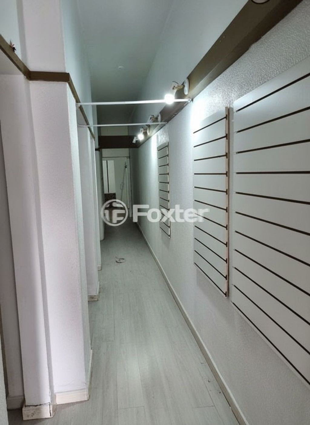 Prédio para comprar em GETULIO VARGAS, 876 - foto 9
