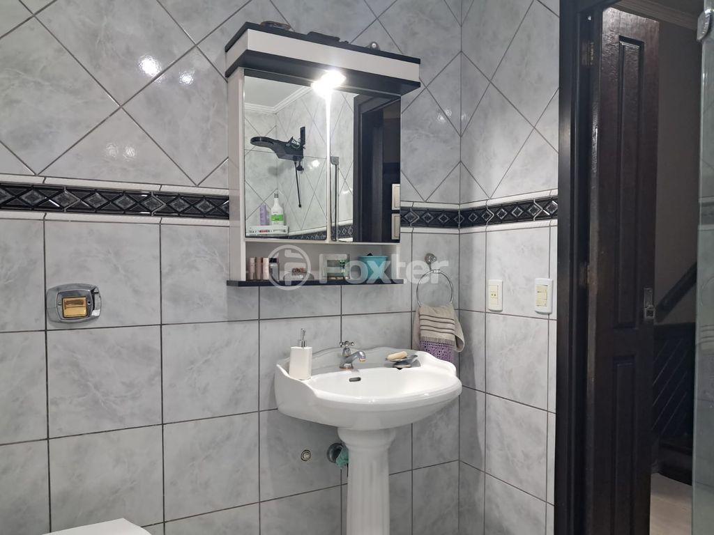casa sobrado para comprar em Doutor Lauro Miguel Sturm, 203 - foto 28