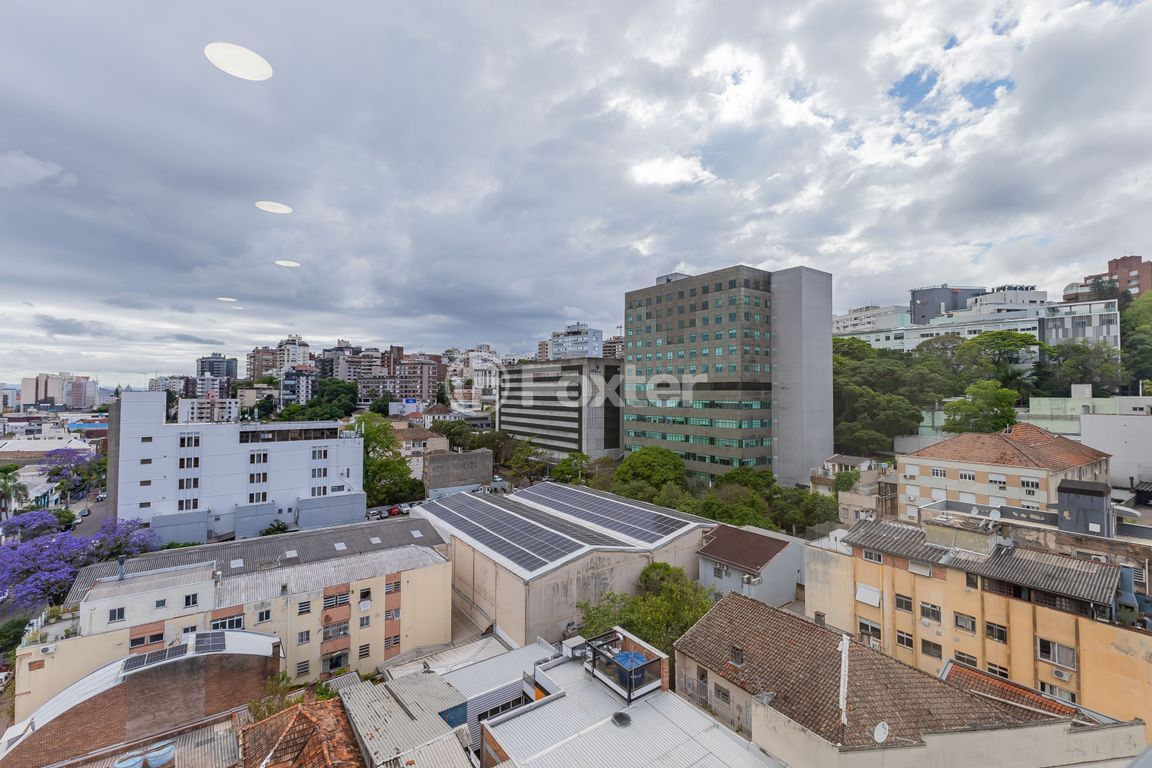consultorio sala conjunto para comprar em Ramiro Barcelos, 685 - foto 19