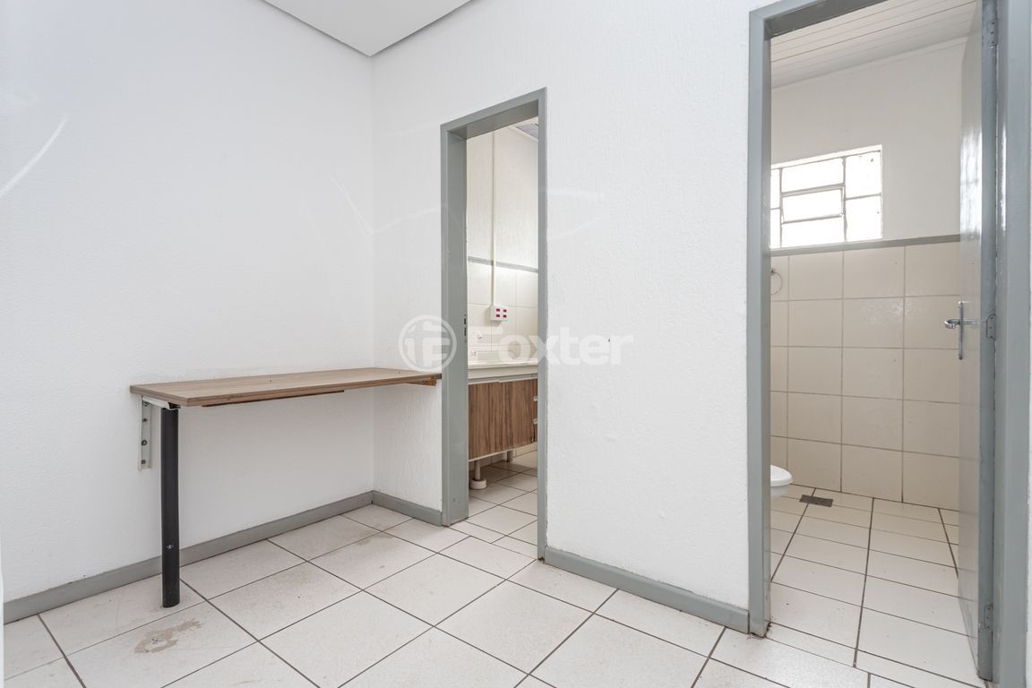 galpao deposito pavilhao para comprar em Doutor João Inácio, 1624 - foto 23