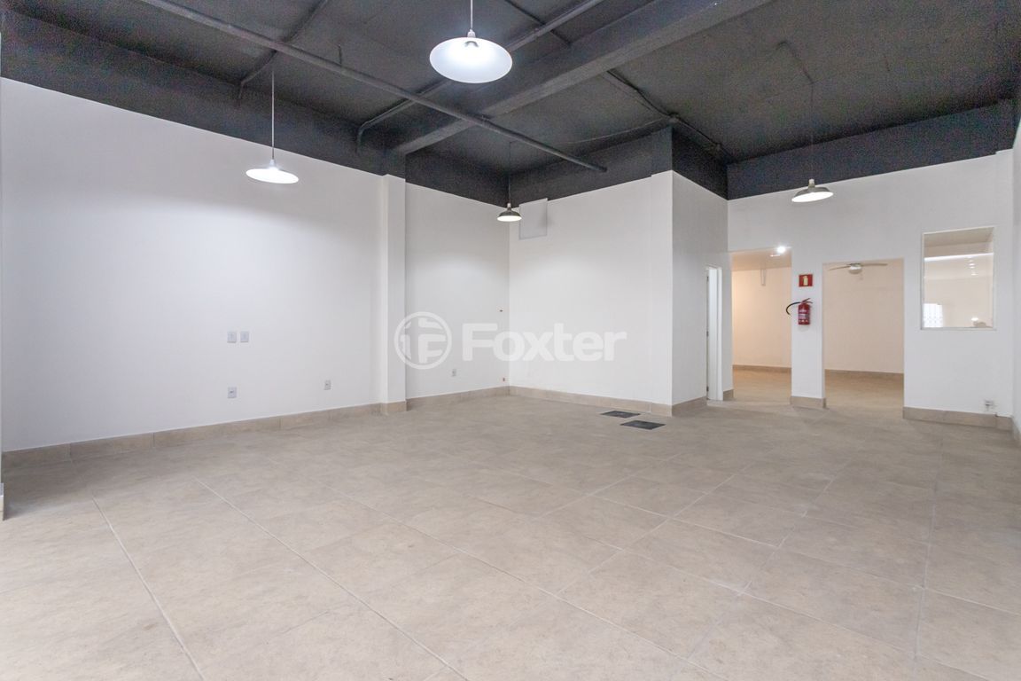 galpao deposito pavilhao para comprar em Doutor João Inácio, 1624 - foto 35
