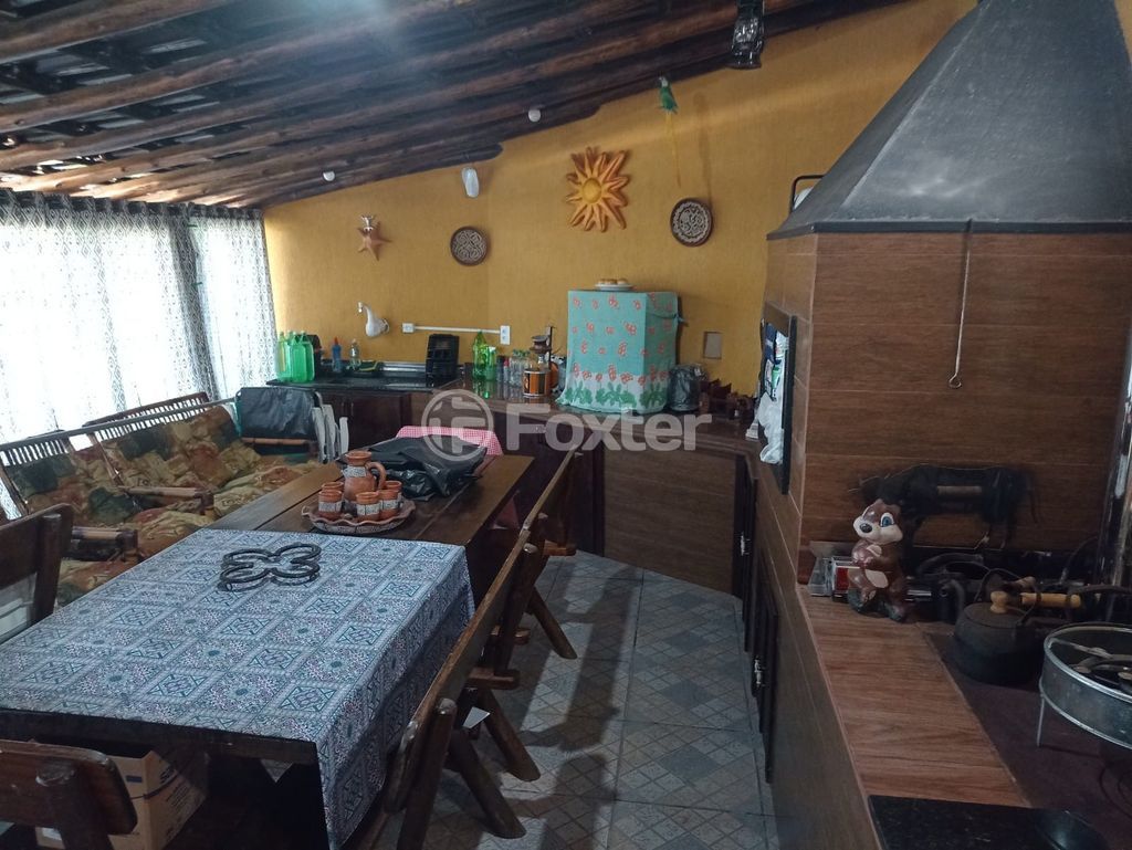 casa sobrado para comprar em Curitiba, 2024 - foto 15