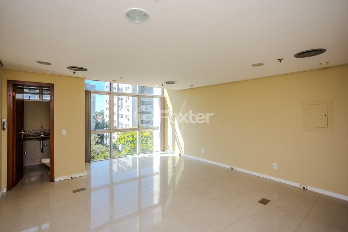 consultorio sala conjunto para comprar em VINTE E QUATRO DE OUTUBRO, 111 - foto 20