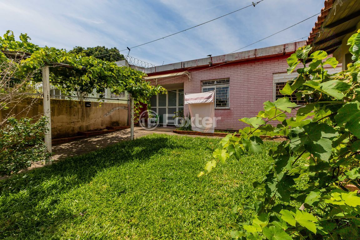 casa sobrado para comprar em Chico Pedro, 199 - foto 114