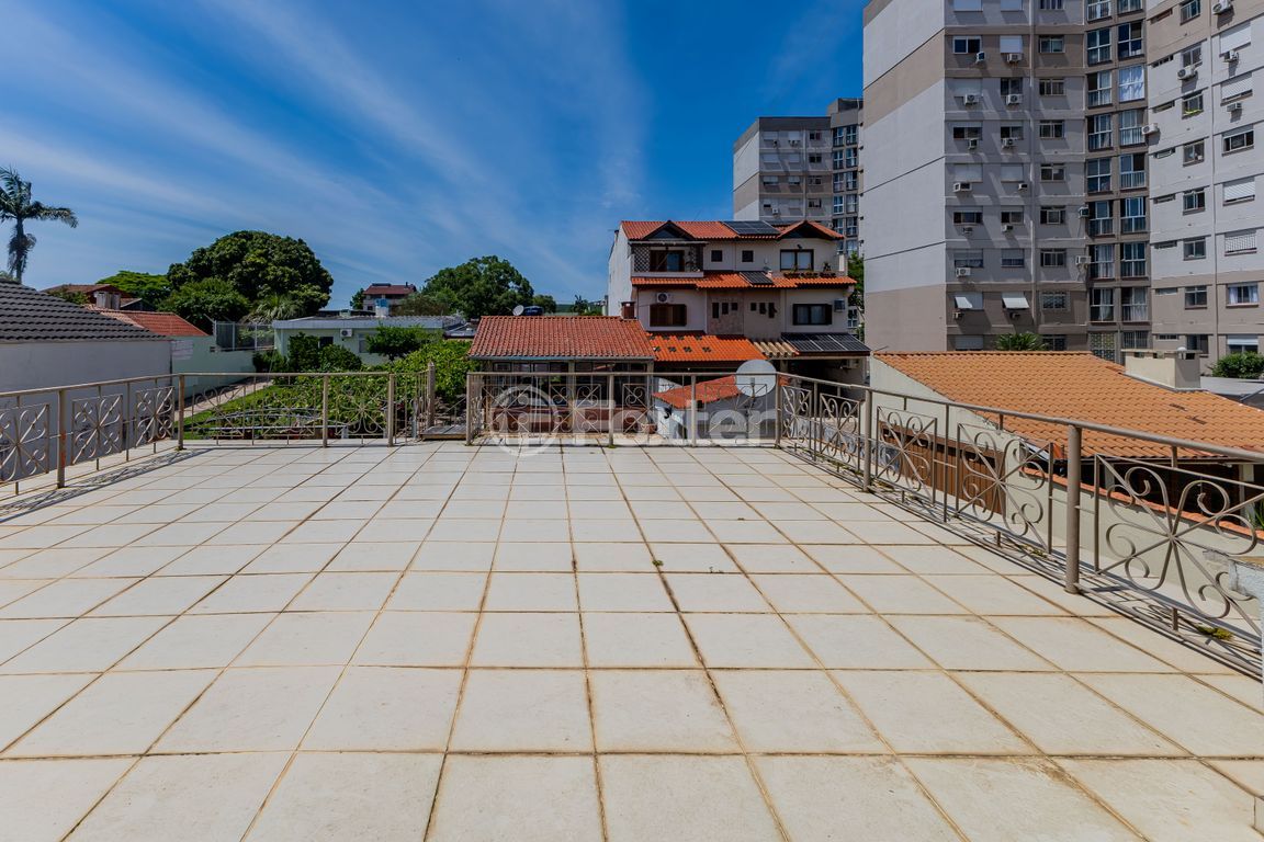 casa sobrado para comprar em Chico Pedro, 199 - foto 45
