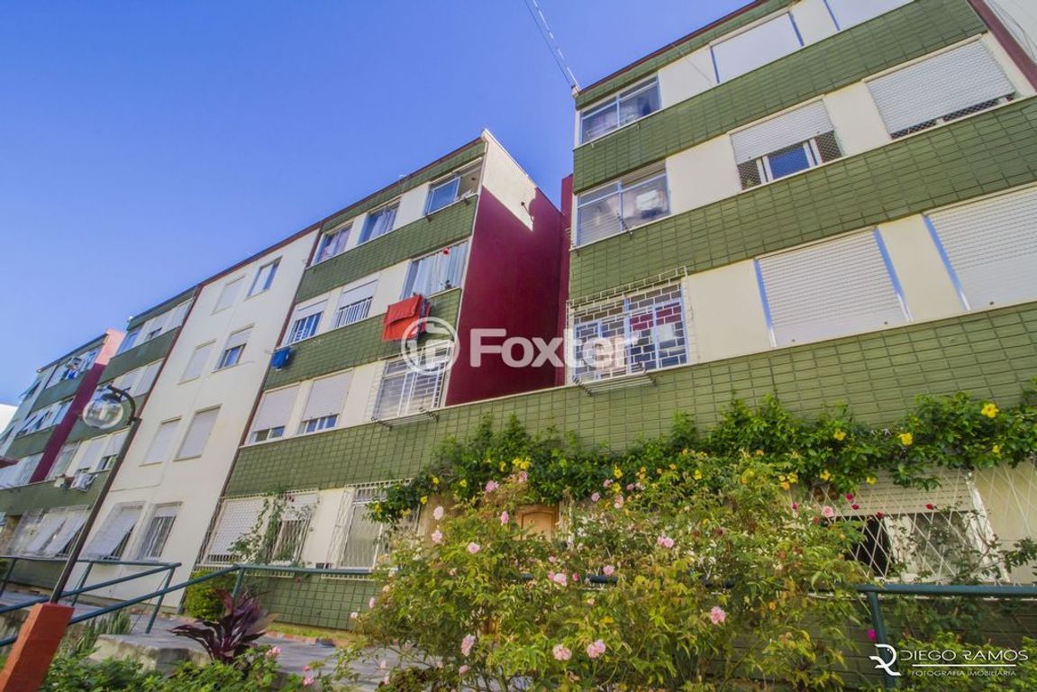 Apartamento para comprar em Cavalhada, Porto Alegre - foto 1