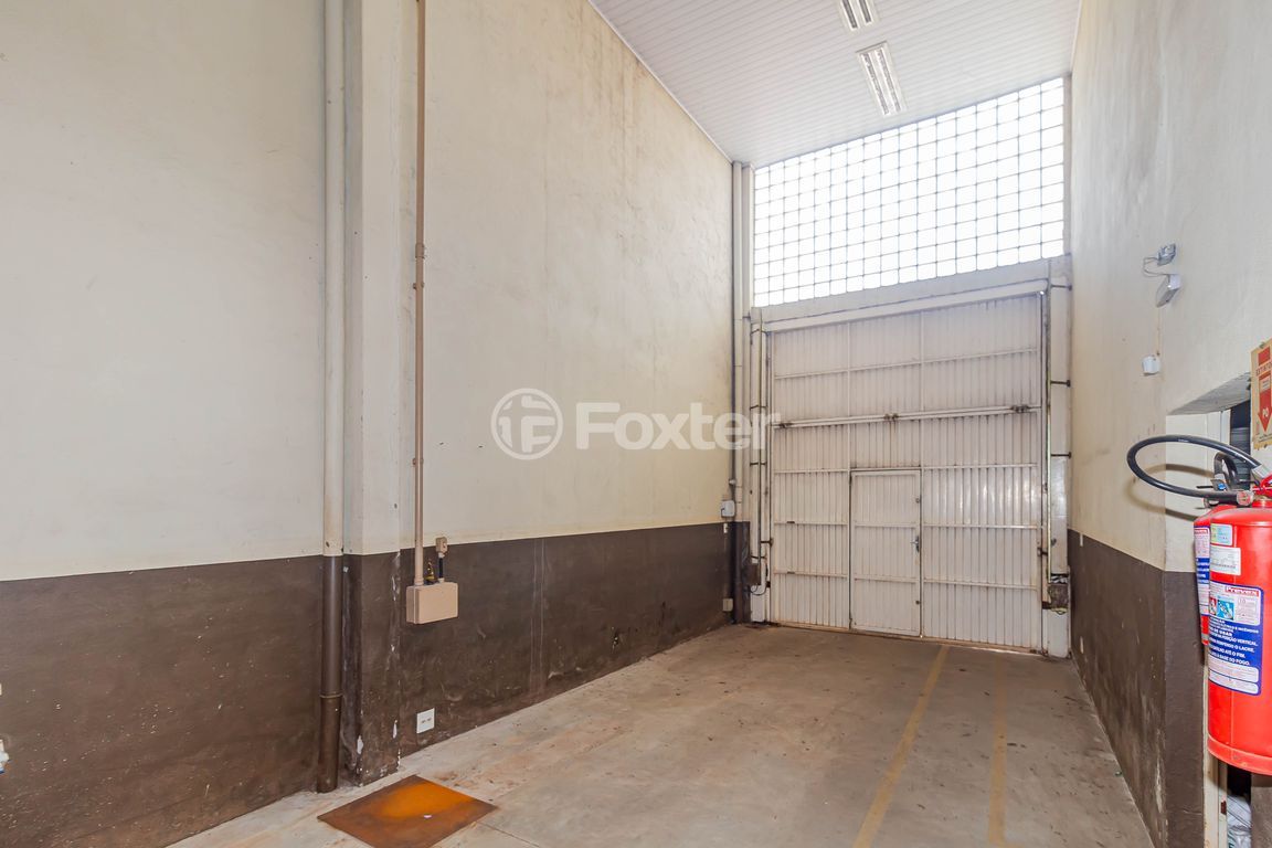 galpao deposito pavilhao para comprar em Conselheiro Travassos, 602 - foto 14
