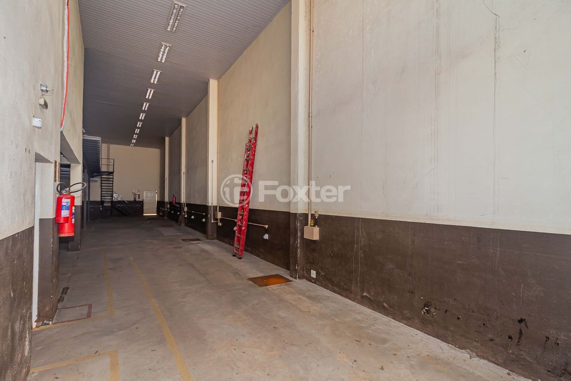 galpao deposito pavilhao para comprar em Conselheiro Travassos, 602 - foto 6