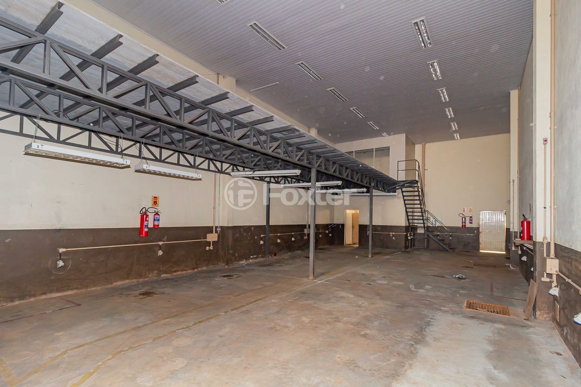 galpao deposito pavilhao para comprar em Conselheiro Travassos, 602 - foto 2