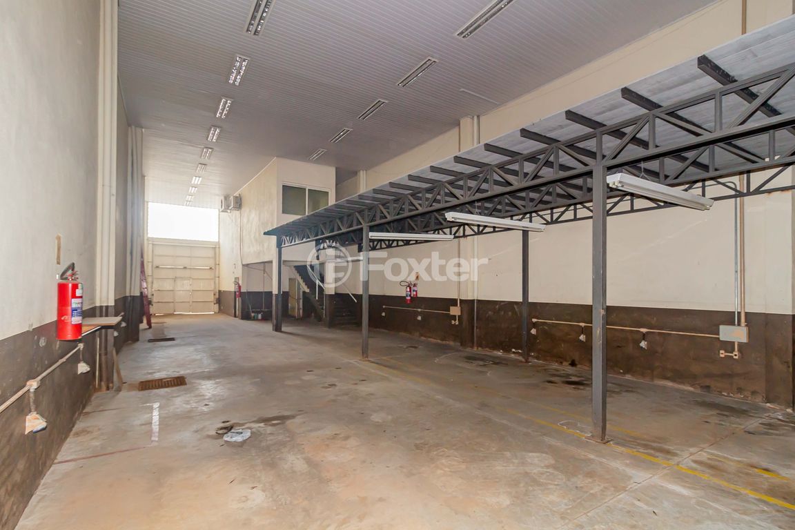 galpao deposito pavilhao para comprar em Conselheiro Travassos, 602 - foto 5