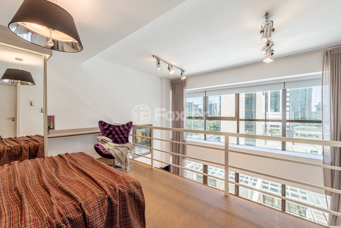 Loft/Flat para comprar em Borges de Medeiros, 2277 - foto 19