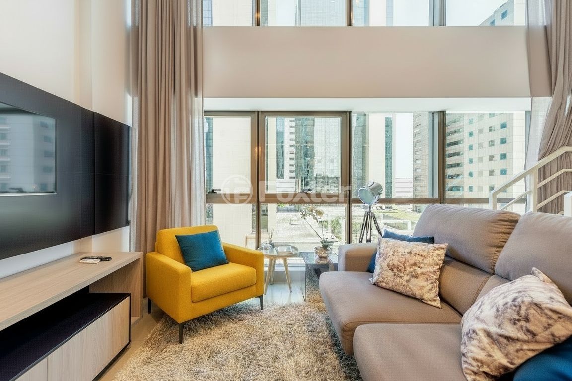 Loft/Flat para comprar em Borges de Medeiros, 2277 - foto 4