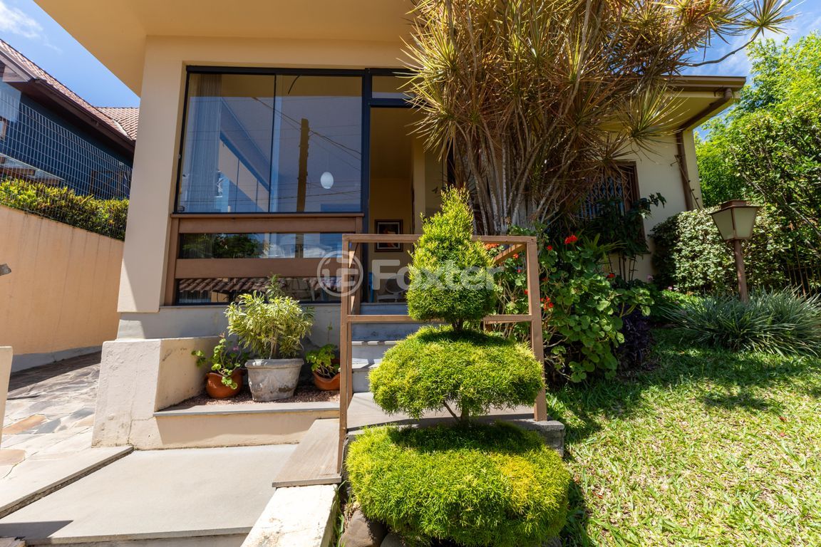 casa sobrado para comprar em Espírito Santo, Porto Alegre - foto 1