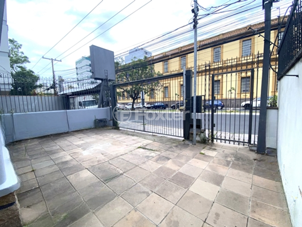 casa sobrado para comprar em Venâncio Aires, 711 - foto 5