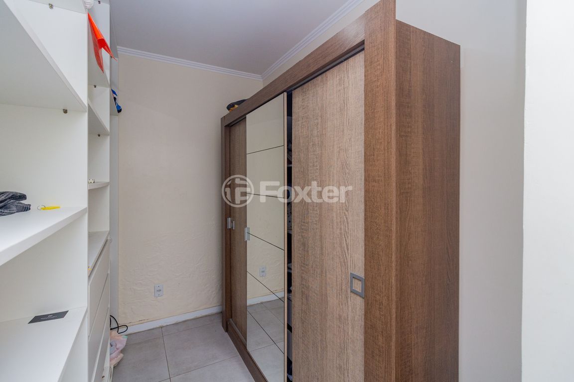 casa sobrado para comprar em Curupaiti, 583 - foto 13