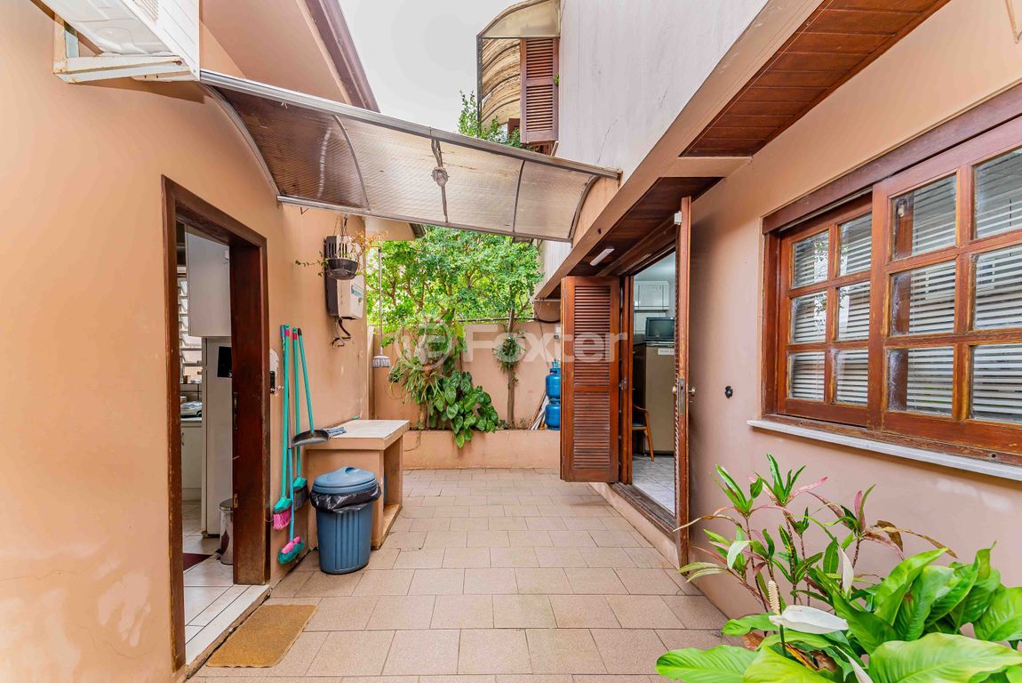 casa sobrado para comprar em Bibiano de Almeida, 190 - foto 82