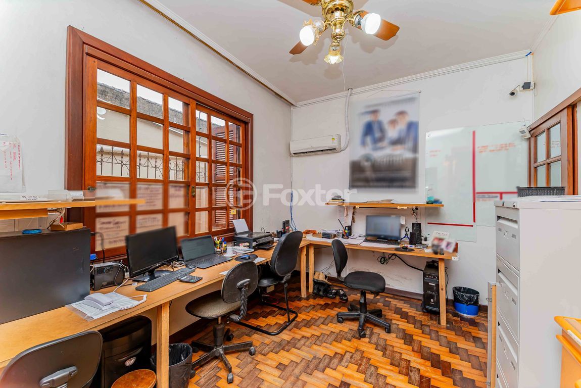 casa sobrado para comprar em Bibiano de Almeida, 190 - foto 12
