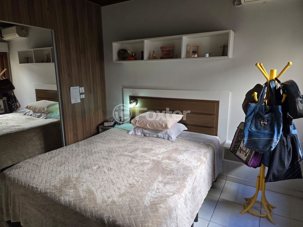 casa sobrado para comprar em Serafim De Alencastro, 369 - foto 18