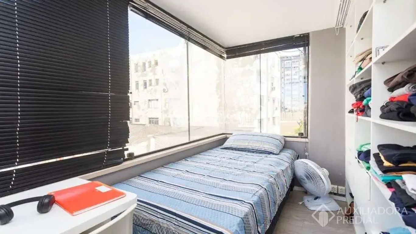 Apartamento para comprar em LOUREIRO DA SILVA, 1688 - foto 19