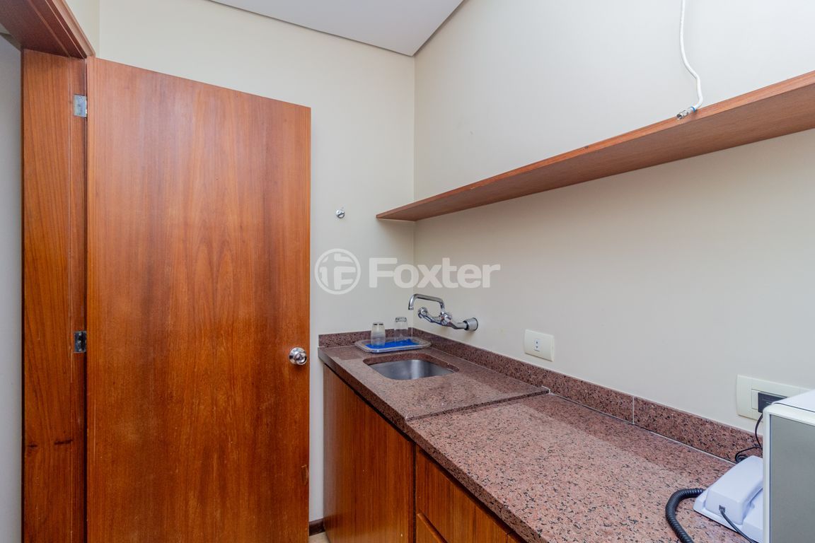 consultorio sala conjunto para comprar em Luciana de Abreu, 267 - foto 37