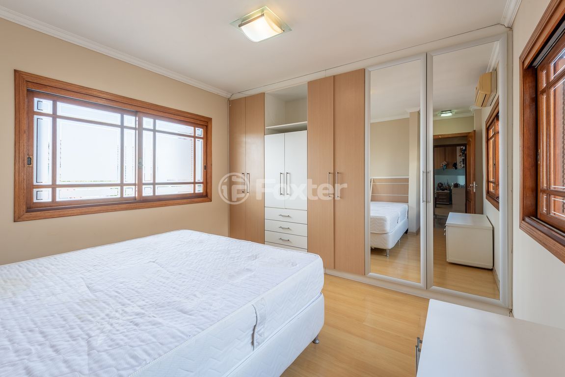 casa sobrado para comprar em Santo Expedito, 265 - foto 17