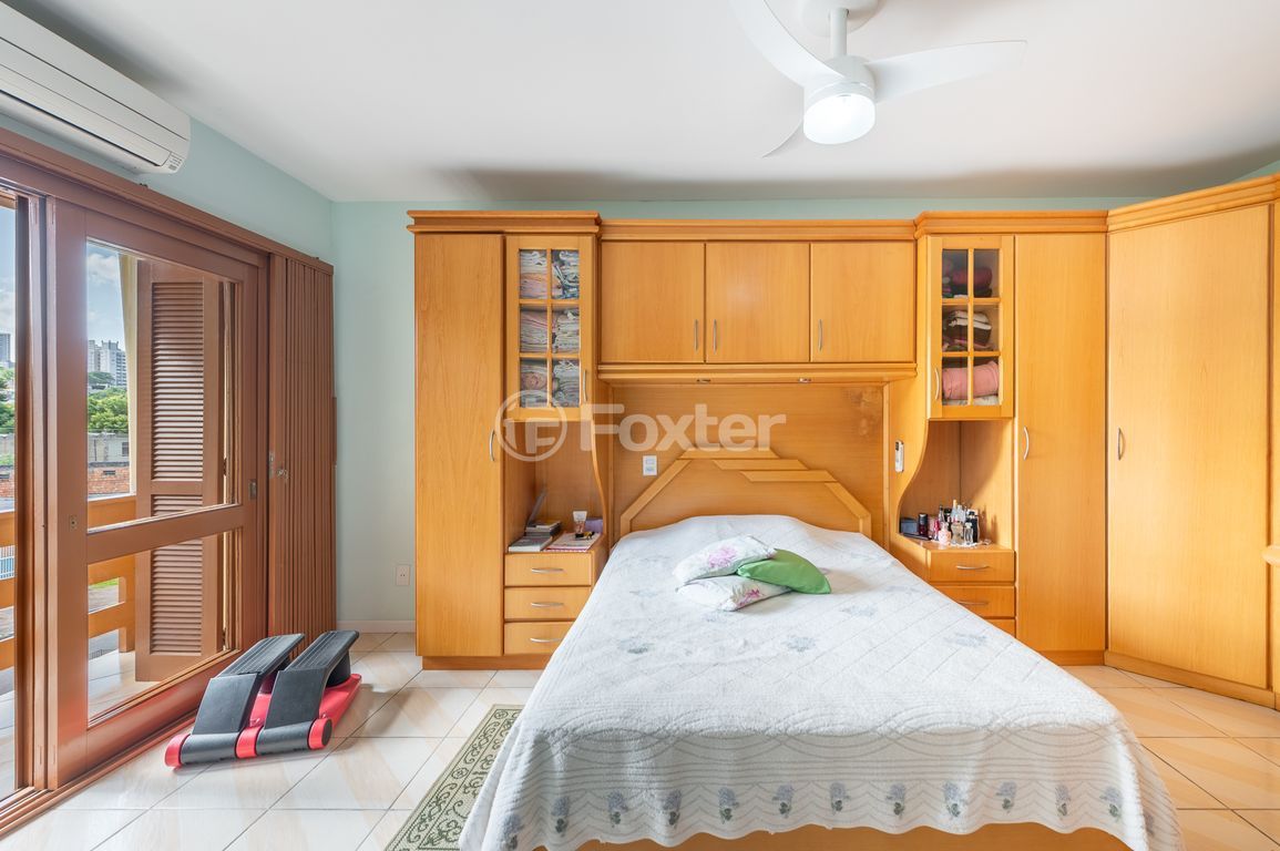 casa sobrado para comprar em Nazareth, 644 - foto 14