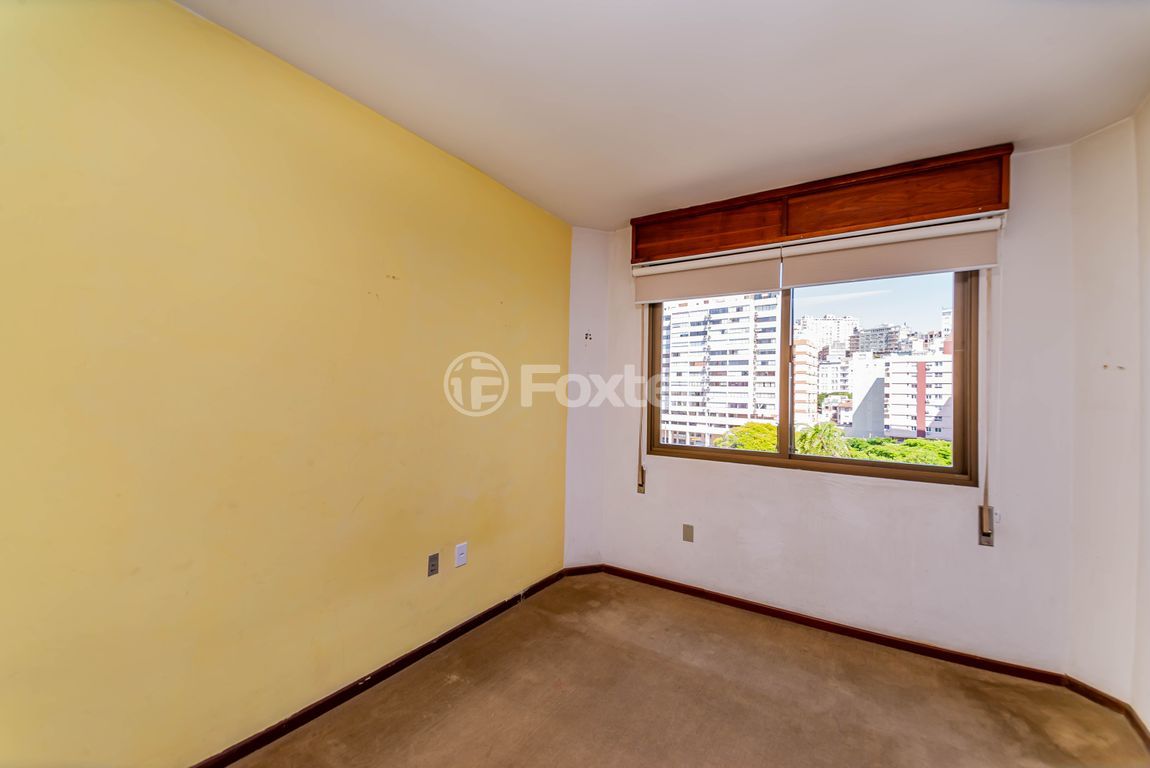 Apartamento para comprar em Sarmento Leite, 781 - foto 18