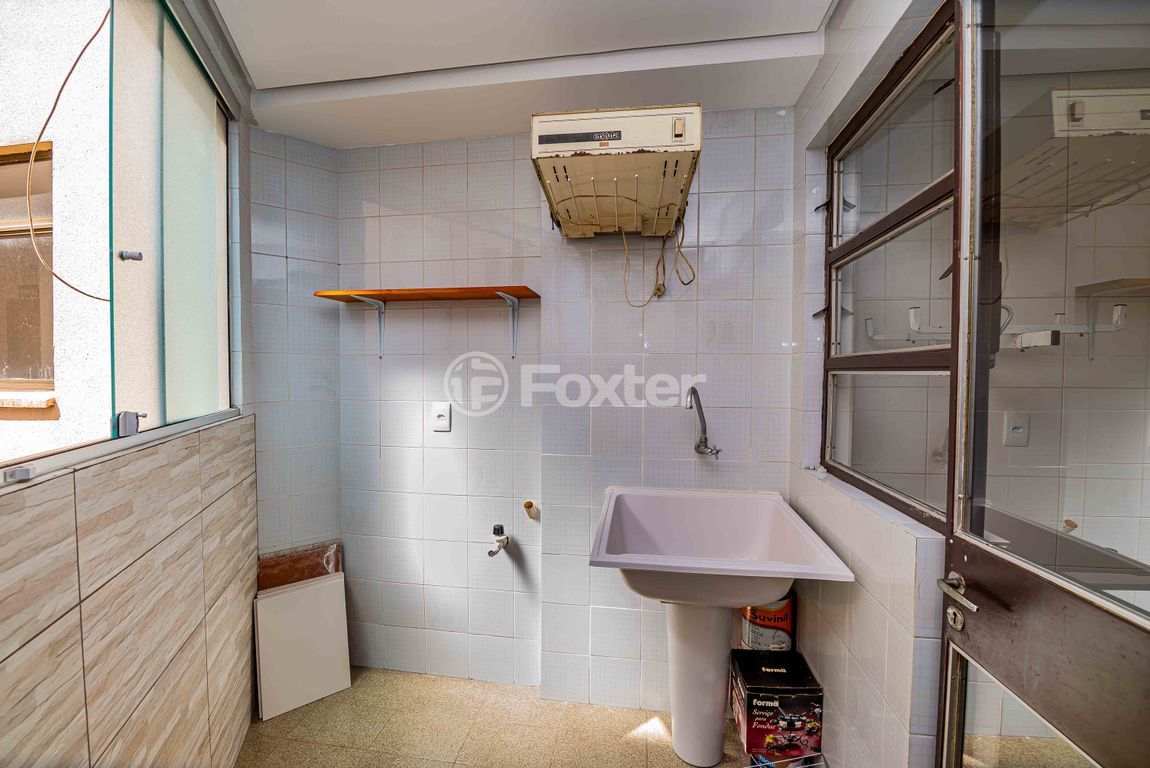 Apartamento para comprar em Sarmento Leite, 781 - foto 29