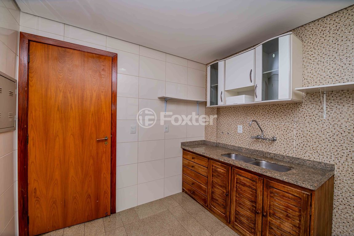 Apartamento para comprar em Sarmento Leite, 781 - foto 25