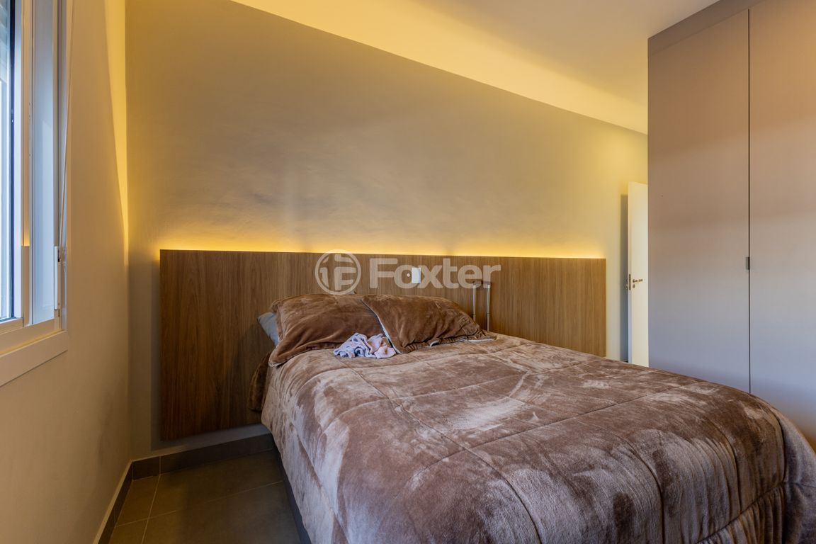 casa sobrado para comprar em Jorge Babot Miranda, 430 - foto 24