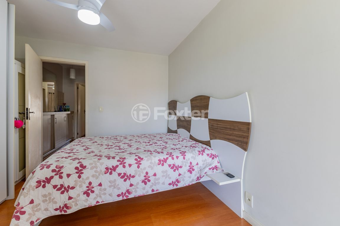 casa sobrado para comprar em Heitor Manganelli, 260 - foto 15