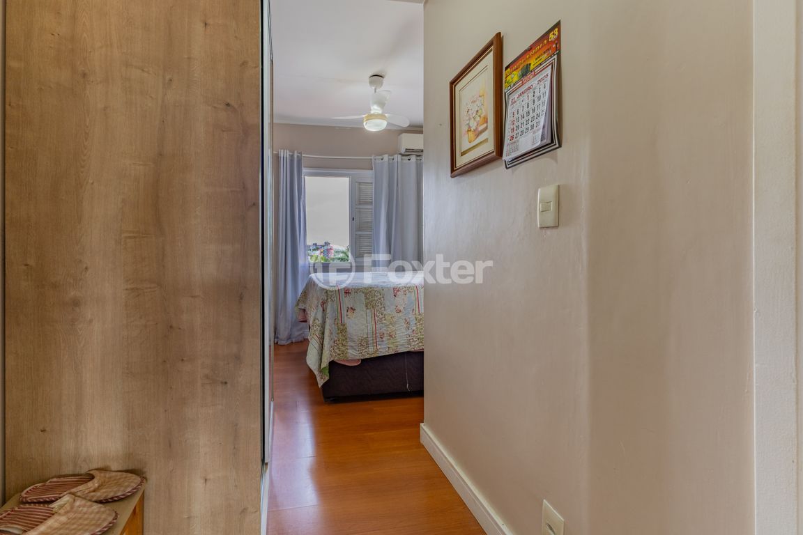 casa sobrado para comprar em Heitor Manganelli, 260 - foto 25