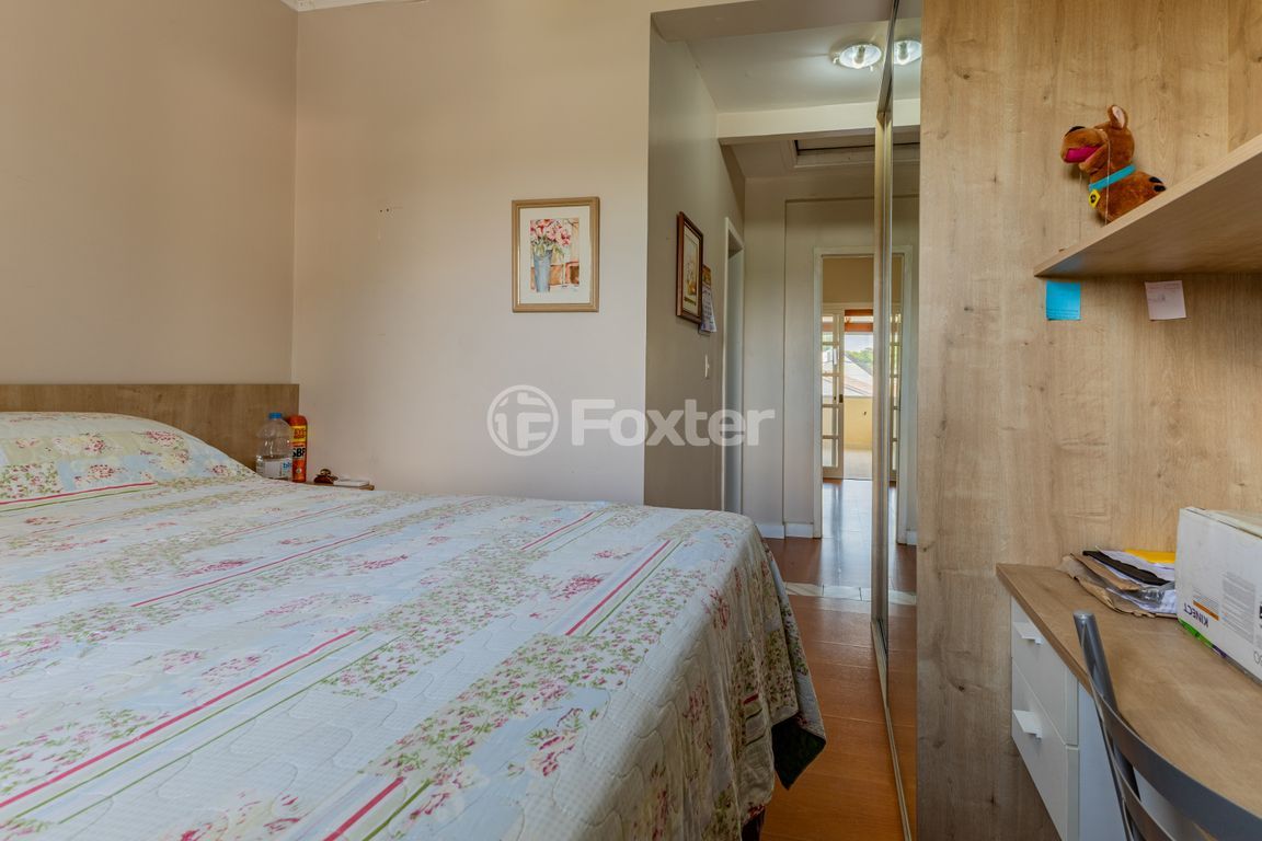 casa sobrado para comprar em Heitor Manganelli, 260 - foto 30