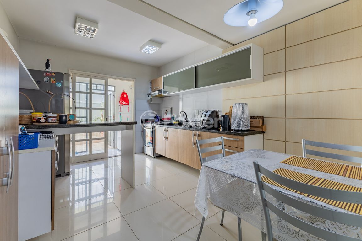 casa sobrado para comprar em Heitor Manganelli, 260 - foto 39