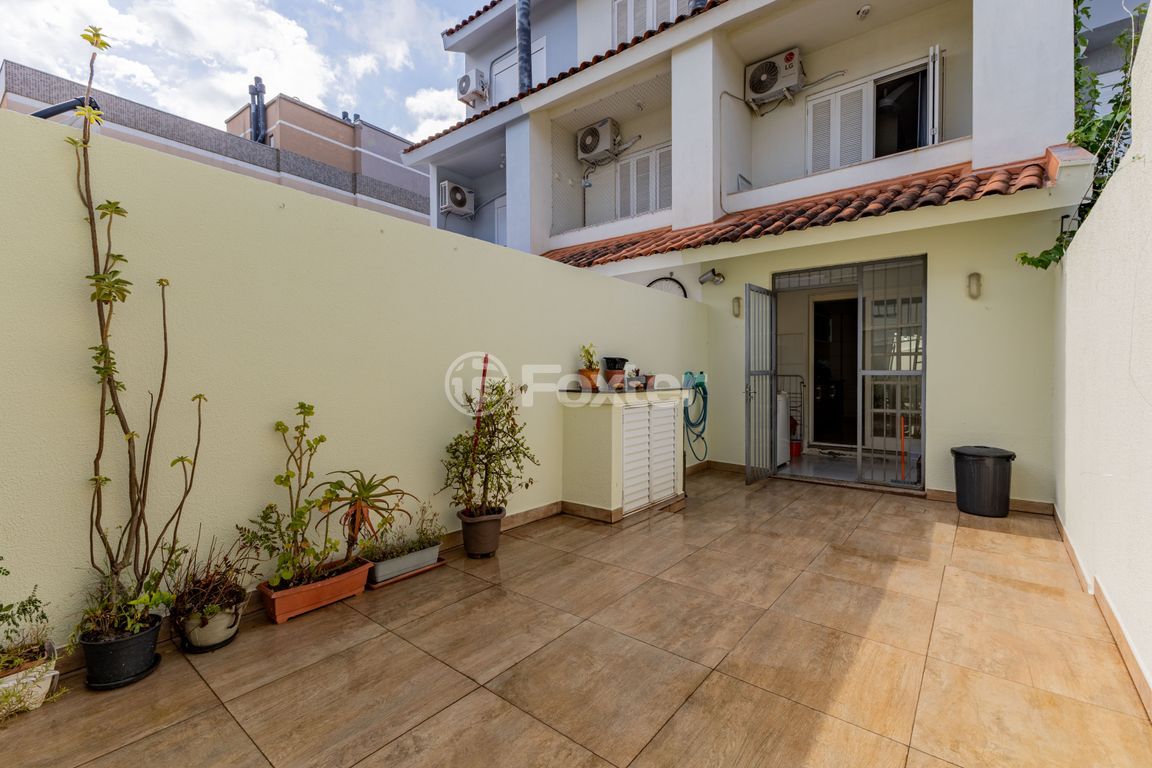 casa sobrado para comprar em Heitor Manganelli, 260 - foto 43