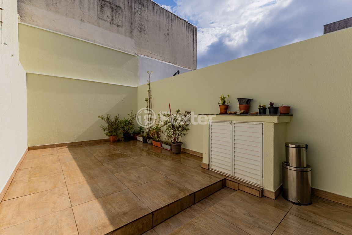 casa sobrado para comprar em Heitor Manganelli, 260 - foto 44