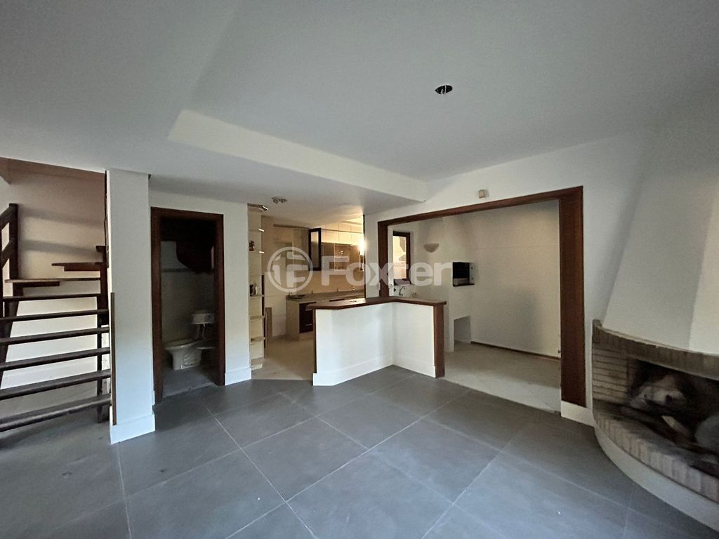 casa sobrado para comprar em dos Guenoas, 665 - foto 2