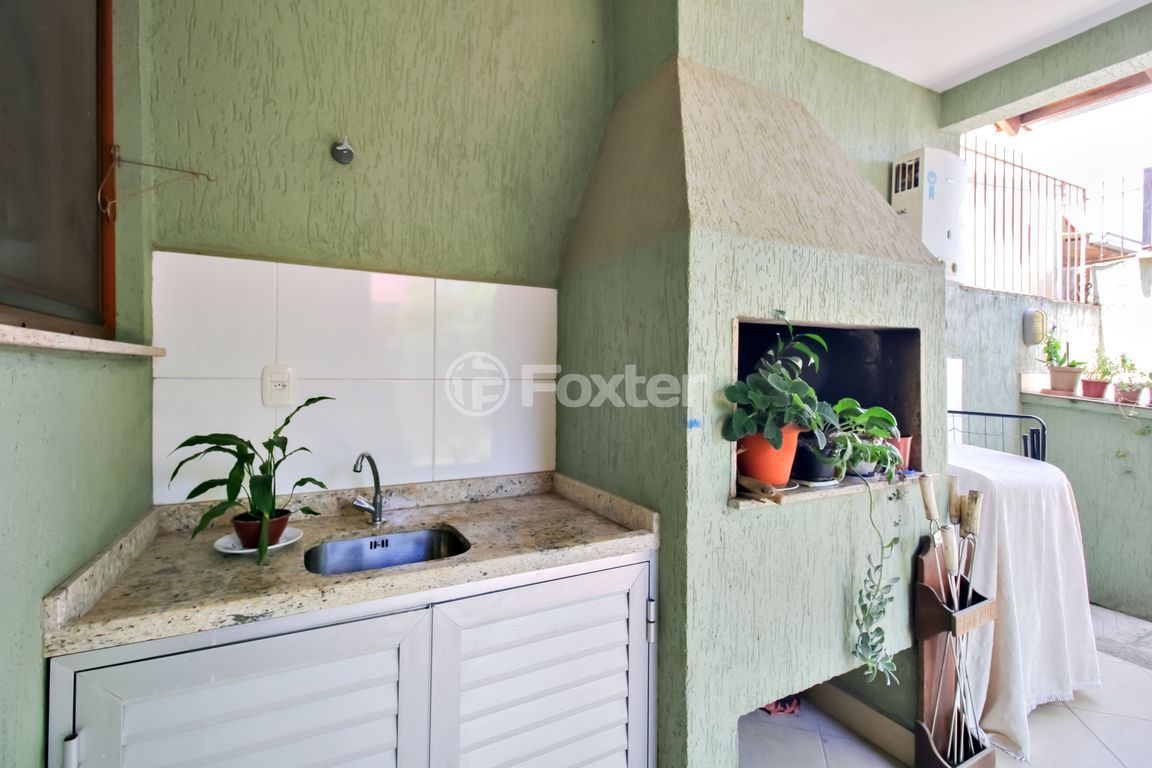 casa sobrado para comprar em Heitor Kramer, 321 - foto 16