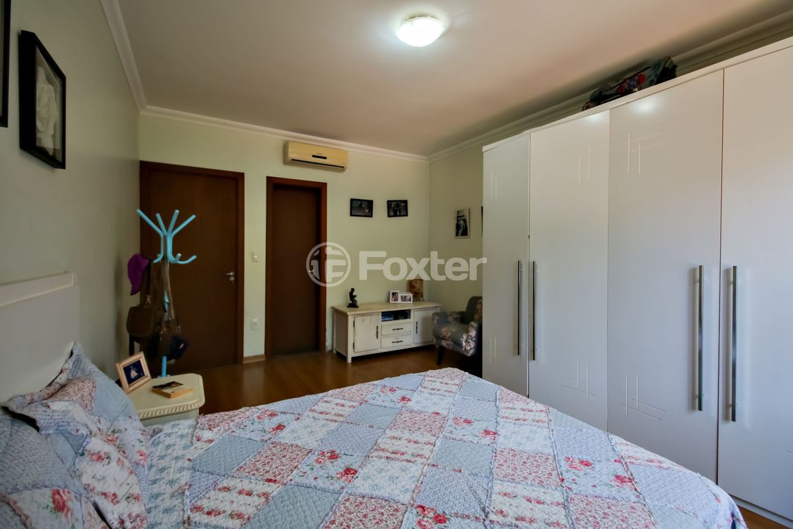 casa sobrado para comprar em Heitor Kramer, 321 - foto 12