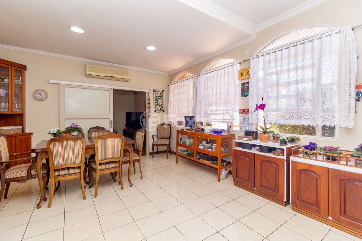 casa sobrado para comprar em Santa Vitória, 45 - foto 17