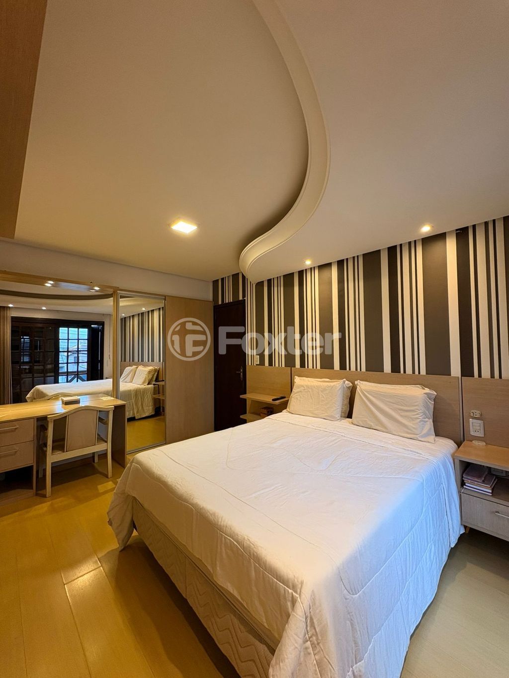 casa sobrado para comprar em Odil Silva de Oliveira, 222 - foto 8