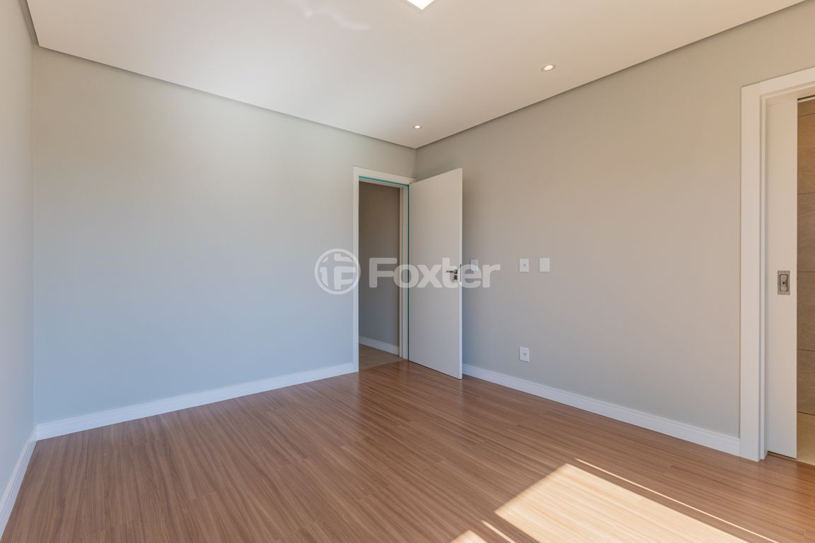 casa sobrado para comprar em Otelvino Soster, 159 - foto 13