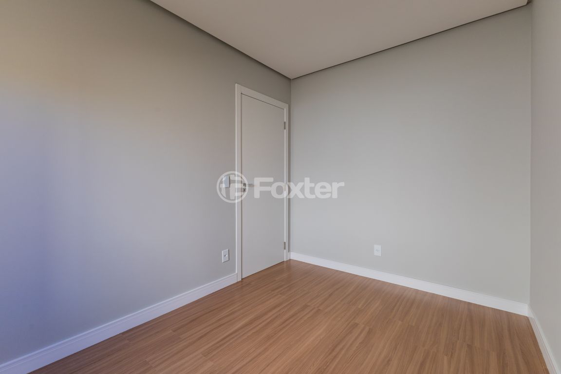 casa sobrado para comprar em Otelvino Soster, 159 - foto 18